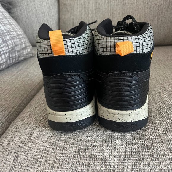 Men's Puma Rebound Layup High Top Sneaker- Size 13 - Picture 3 of 9